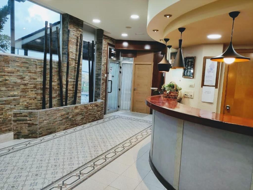 Hotel Ria De Суансес Экстерьер фото