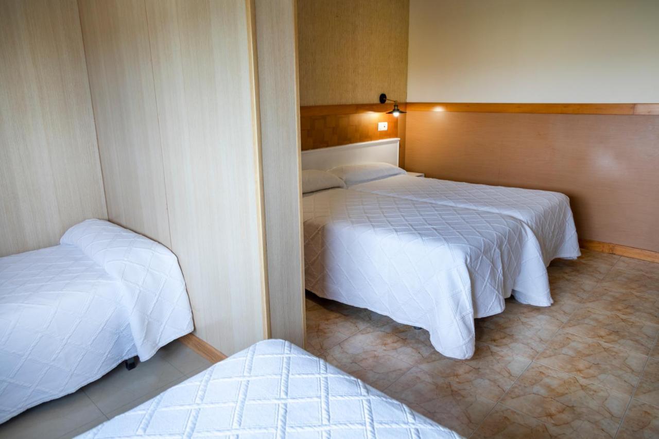 Hotel Ria De Суансес Экстерьер фото